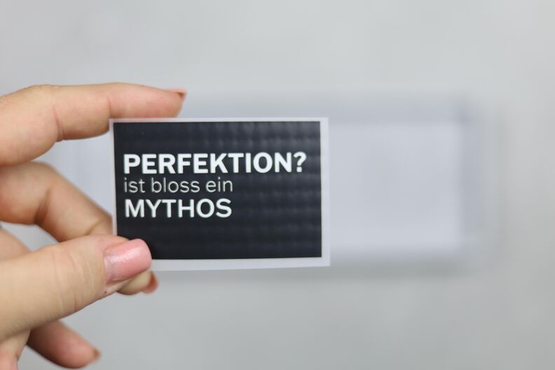 Plott #21 | Perfektion? Bloss ein MYTHOS image number 2