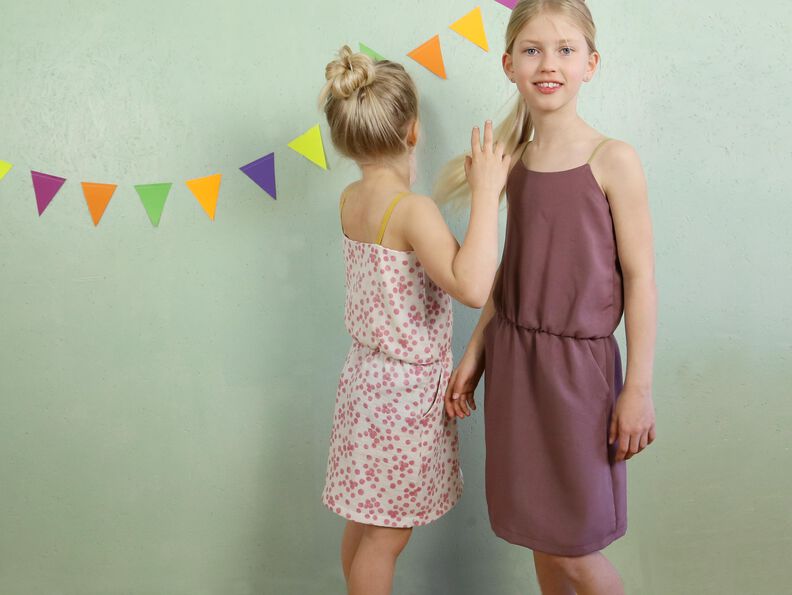SOFIE - Trägerkleid für Mädchen 110-152 image number 3