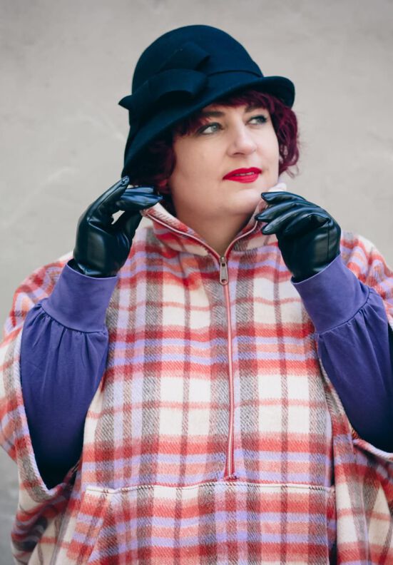 Oversize Poncho Cape HERA (S-M-L / 34-60)  image number 4