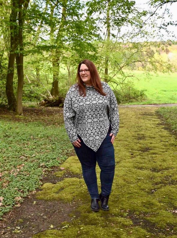 Asymmetrischer Zipfel-Pullover CANTO (S-3XL) Schnittmuster image number 9