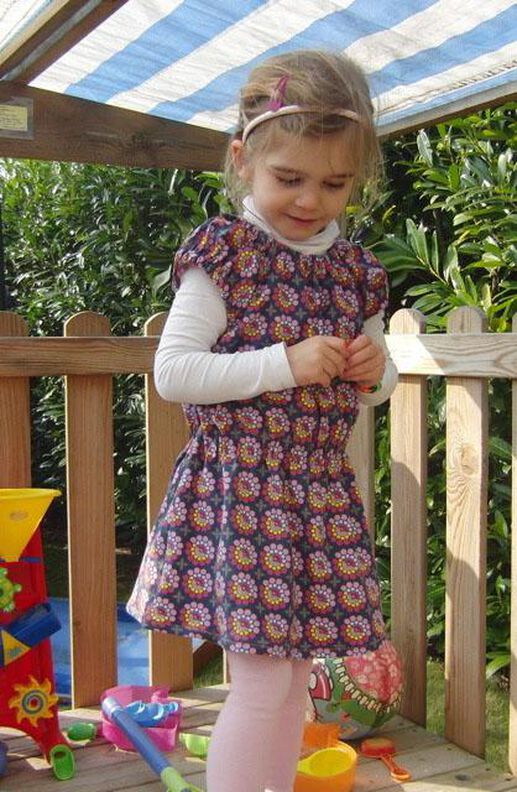 Kleid "Maya", Schnittmuster und Nähanleitung Gr. 110-152 image number 8