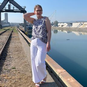 Jeans oder Hose Nurja A4, A0 und Beamerdatei