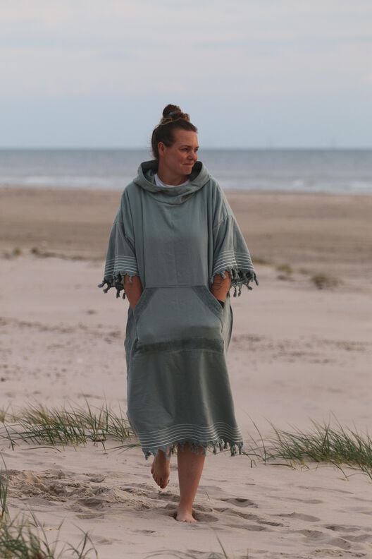 Knubbsäl - Poncho image number 5