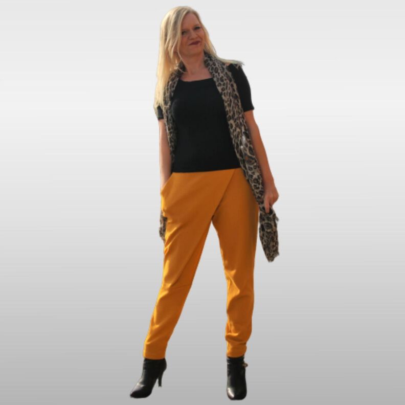 Chrissi- Hose 32-52 image number 6