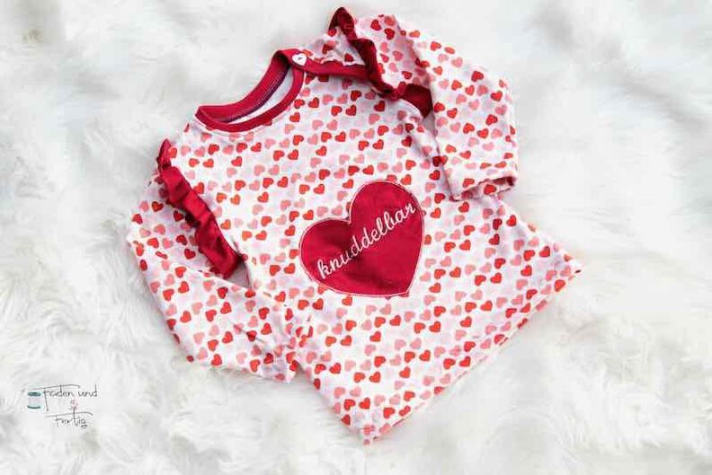 Baby Shirt "Rajan", Schnittmuster & Anleitung, Gr. 50-74 image number 9