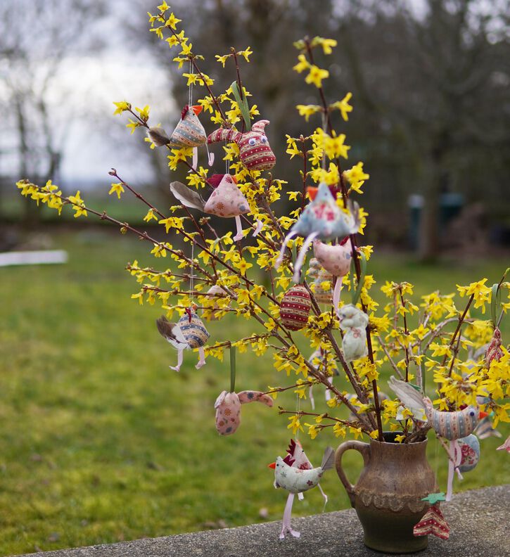 Osterdeko Huhn Hase Hahn Blume und Ei nähen image number 5