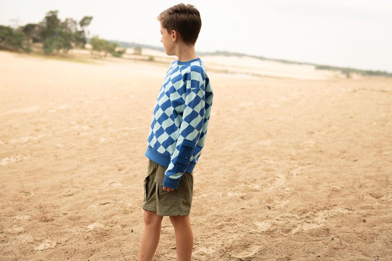 Unisex Sweater Sam- Poppy meets Pommé 24 image number 2