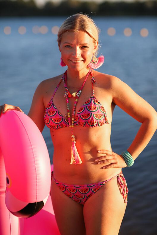 Ebook „Elbstrand“ Triangelbikini Damen Gr. 34 – 48 in A4  image number 3