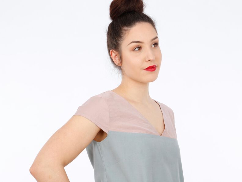 FRAU ALVA - Sommerkleid mit V-Auschnitt und Taschen XS-XXL image number 7