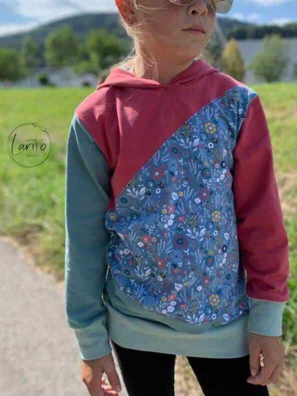 Hoodie "NOEL" Nähanleitung & Schnitt Gr. 110 - 152 image number 2