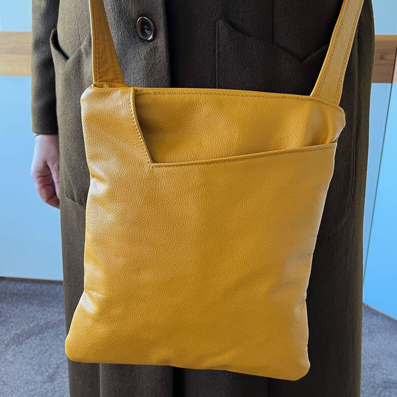 Umhängetasche "triangle bag" | DIY Hunger image number 1