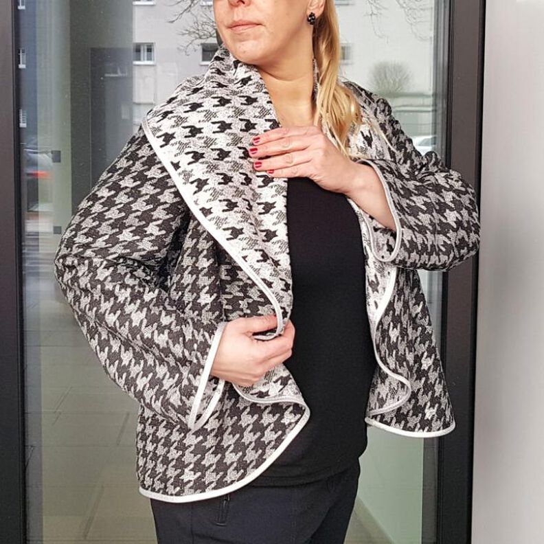 Cardigan Jessi Gr. 32-48 beamerfähig image number 1
