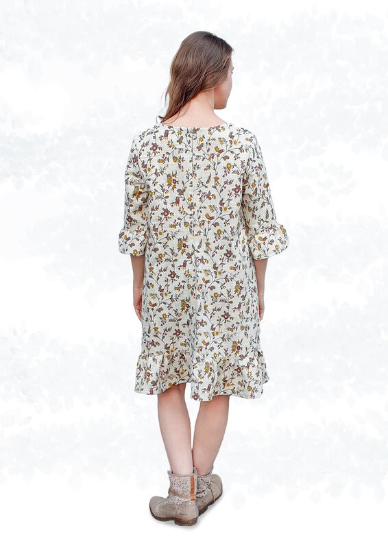 Sarah – weites Kleid mit Rüschen und Gürtel BU 80-116, A4+A0 image number 7