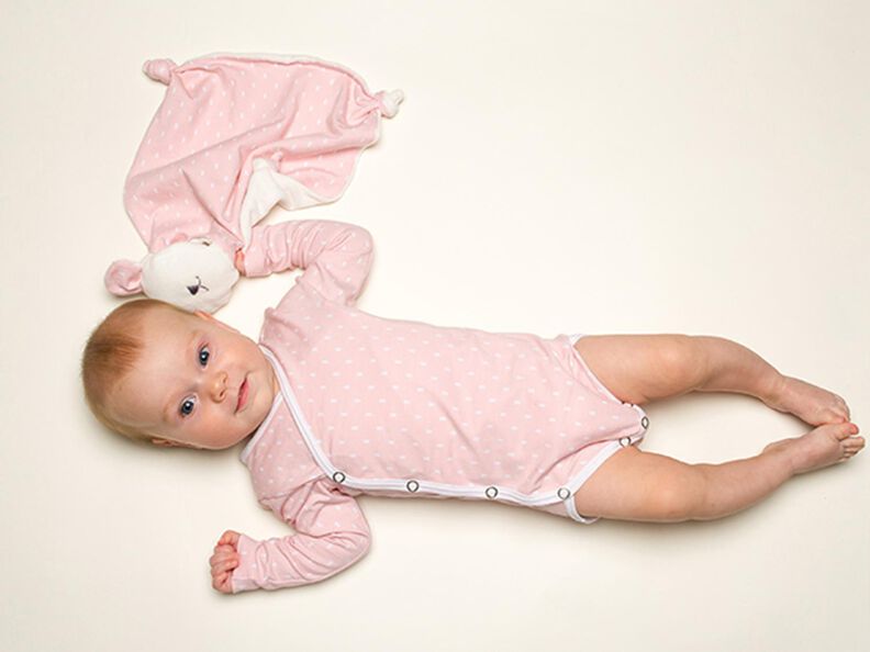 Baby Set Wickelbody, Hose, Mütze und Kuscheltier image number 4