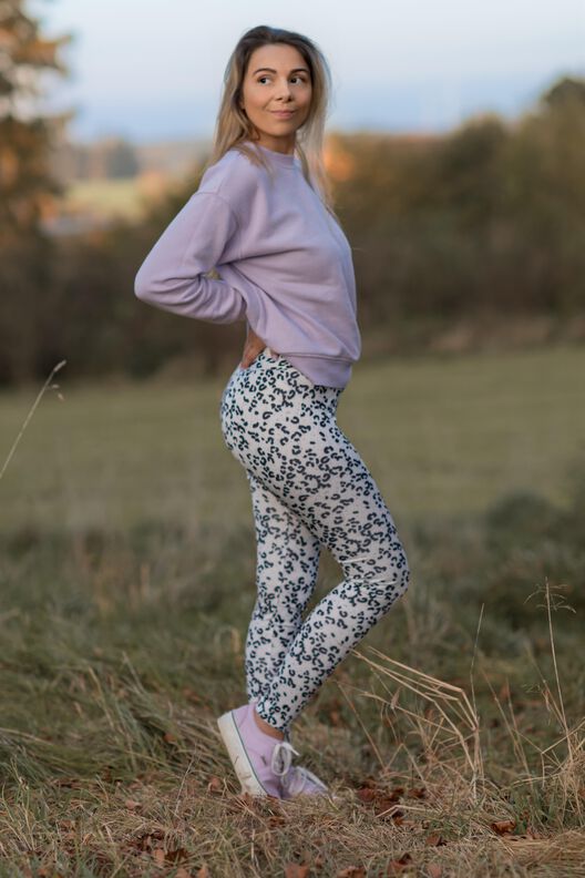 CL*OVELY LEGS WOMAN 34-56 image number 10