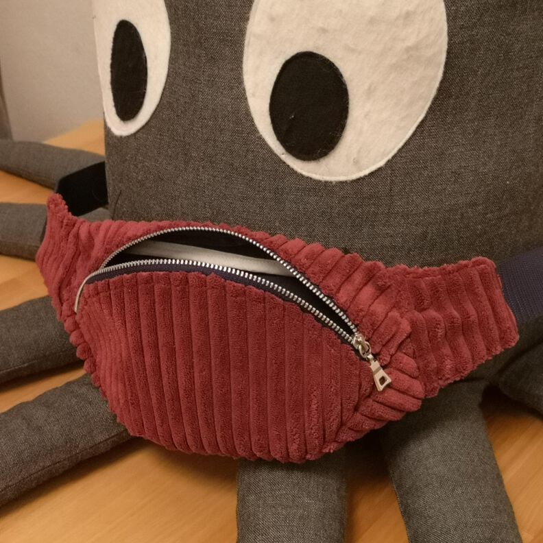 Hüfttasche Gerlinde, Bauchtasche, Moonbag image number 4