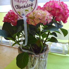 ITH Stickdatei Blumenstecker zum Geburtstag 10x10cm