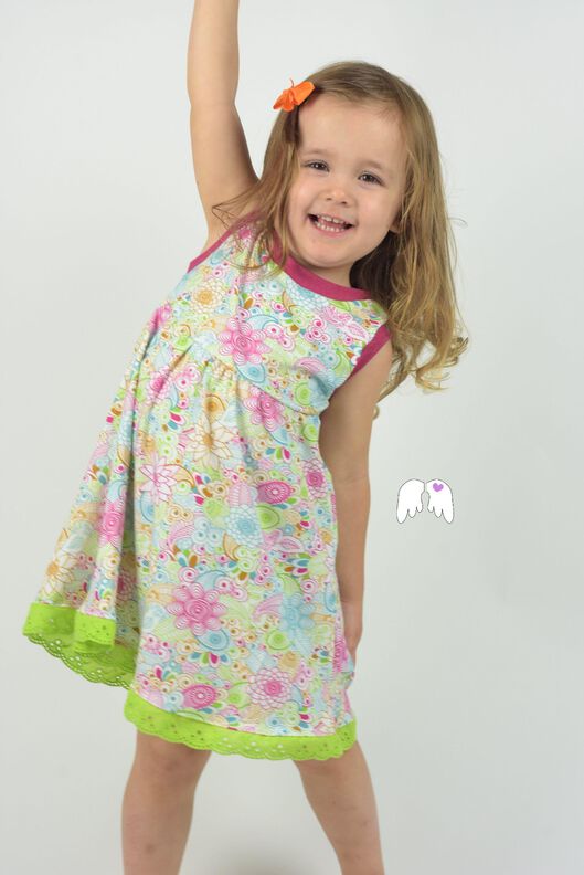 Kleid Lieblingsmädchen Gr. 86 - 164 Herzausschnitt Herzrücken Herz Puffärmel image number 4