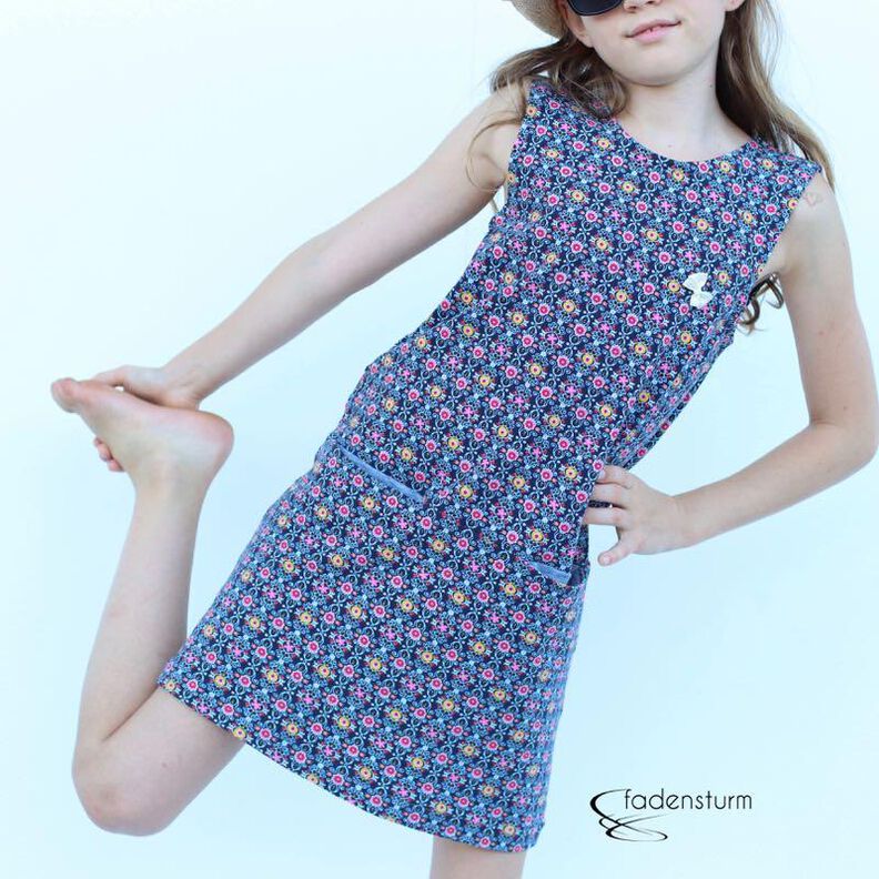 Kleid, "Milena", Schnittmuster Gr. 110-152 image number 1