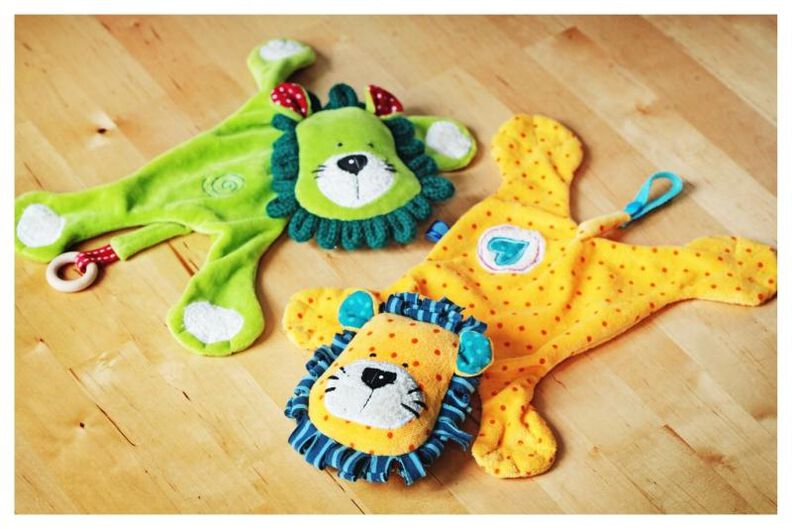 Nähanleitung mit Schnittmuster Schmuselöwe "Theo Tatzenherz" (Kuscheltier, Schnullerhalter & Schnuffeltuch)  image number 7