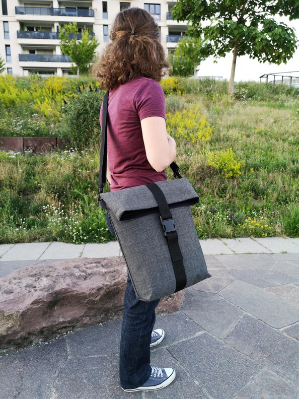 Rolltop Umhängetasche Paul - Nähanleitung und Schnittmuster  image number 4