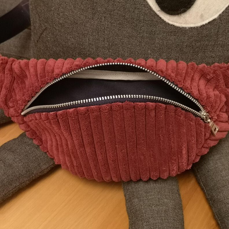 Hüfttasche Gerlinde, Bauchtasche, Moonbag image number 3