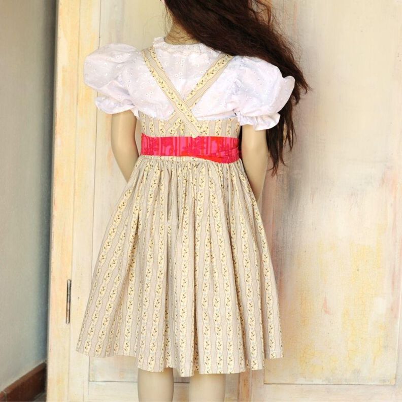 Schnittmuster Kinderdirndl Sissi Gr. 80-140 image number 2