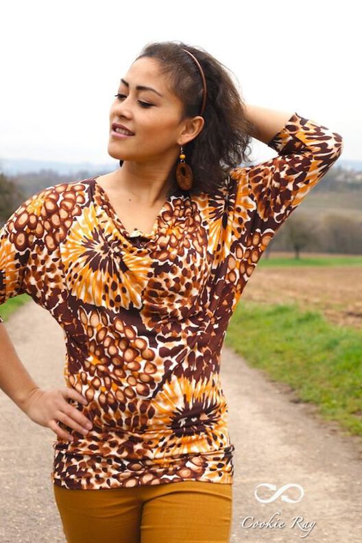 Jella - Wasserfallshirt Gr. 34 bis 48 image number 4