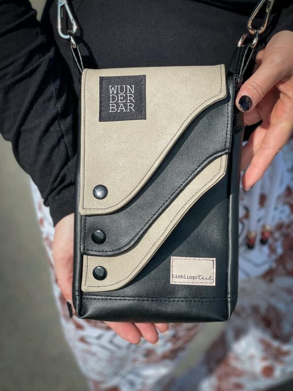 Ebook Handytasche Cross Body Bag Pixxi image number 3