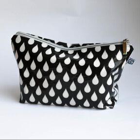 "Wash-Bag" Wachstuch-Tasche 