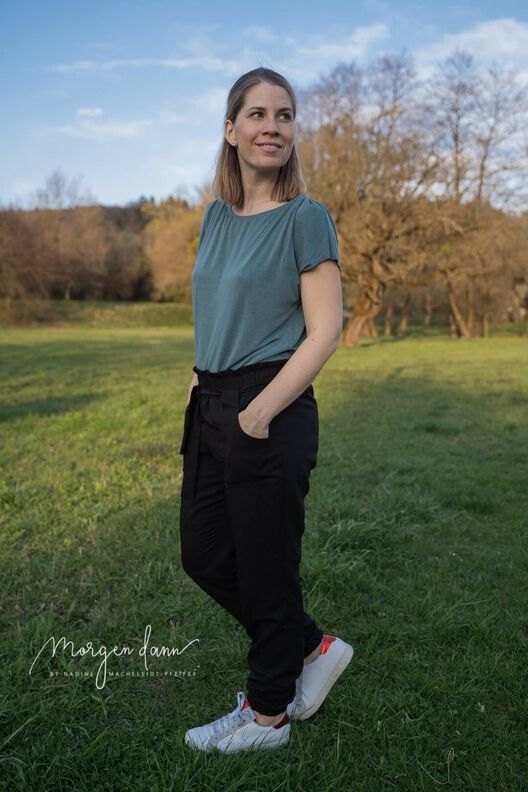 Clara Kleid oder Shirt Nähanleitung und Schnittmuster 34-48 image number 5