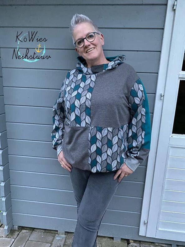 KALIX.hoodie | Damen Plus | 46-62 image number 2