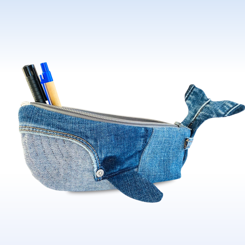 Wal-Federmäppchen, Jeans Upcycling und Stoffreste image number 1