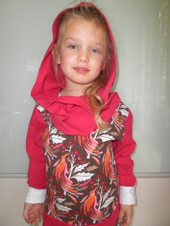 Sweatshirt / Kapuzenpullover "Finia", Gr. 110-152 image number 2