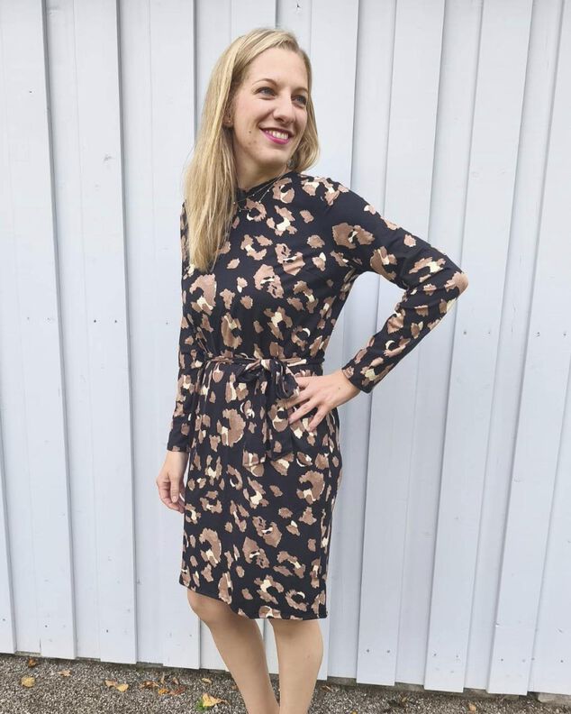 KLEID "FRU INSA" - N&auml;hanleitung und Schnittmuster image number 6