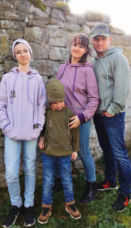 BEAMER&A0&A4  lovely family oversized hoodie Pullover image number 6