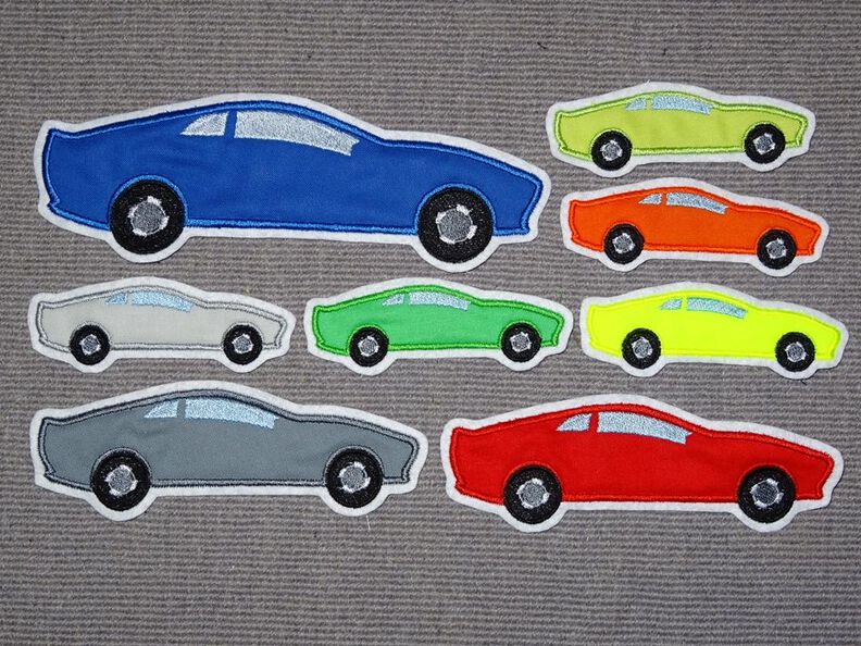 Rennauto und Zielflagge Stickdatei image number 7