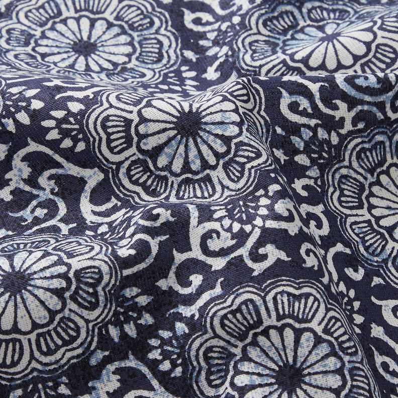 Baumwollstoff Cretonne florales Mandala – weiss/nachtblau, image number 2