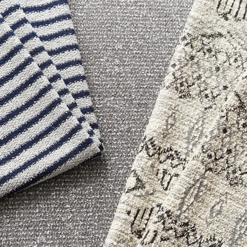 Strickbouclé Ikatmuster – grau/weiss,  image number 5