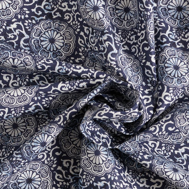 Baumwollstoff Cretonne florales Mandala – weiss/nachtblau, image number 3