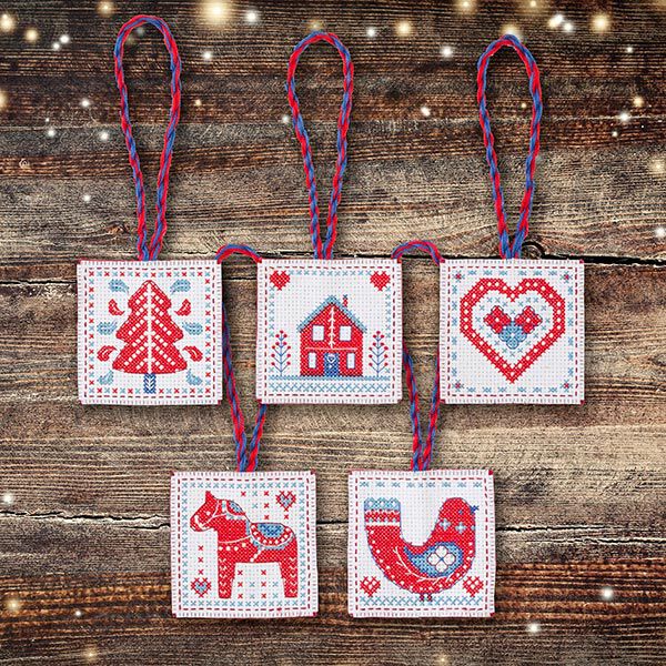 Stickset Nordische Christbaumanhänger – rot/blau, image number 2