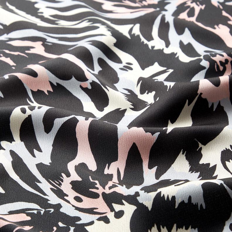 Crêpe Satin abstrakte Blütenblätter – schwarz/silber,  image number 2