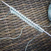 Rechte Maschen stricken